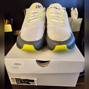 Nike Air Max 270 Men's Shoes